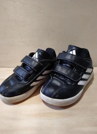 Кросовки adidas 23 размер