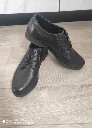 Кожаные ботинки на шнурках1 фото