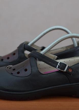 Черные кожаные босоножки, туфли, балетки clarks, 39 размер. оригинал3 фото