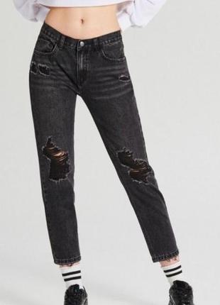 Джинси мом.