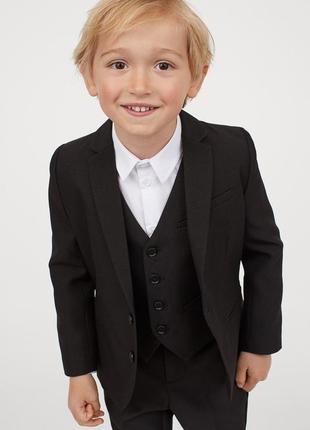 Новий шкільний сірий костюм хлопчикові ошатний класика 10 років here&there