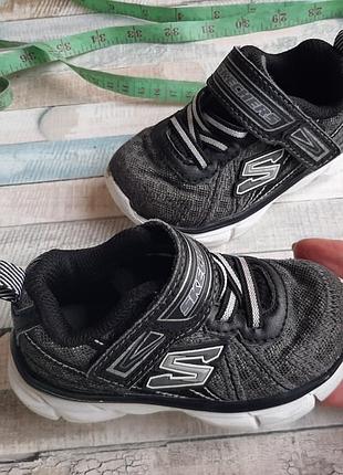 Кроссовки skechers
