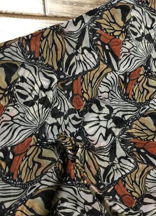Роскошная шёлковая блуза,оверсайз с поясом в принт бабочки filippa k3 фото