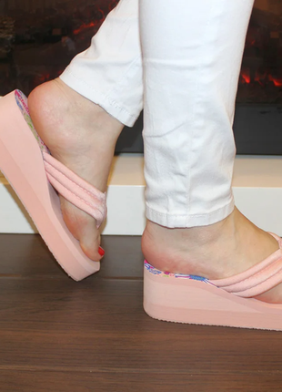 Вьетнамки женские розовые на танкетке б407 уценка5 фото