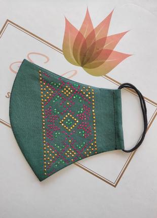 Маска со стразами, "вышиванка"
