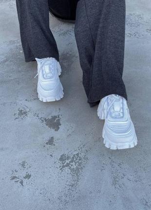 Жіночі кросівки prada cloudbust white9 фото