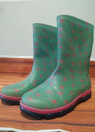 Резиновые сапожки 2