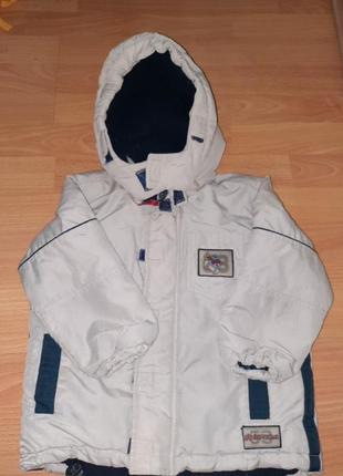 Курточка демисезонная