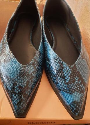 Туфельки 39 розміру