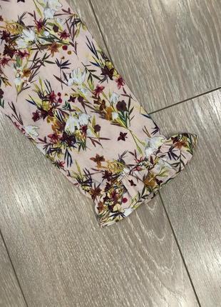Блузка в цветы с рюшами размер 6-84 фото