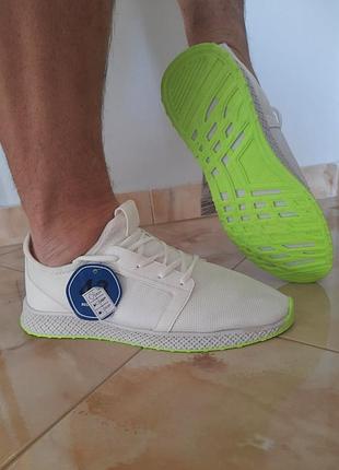 Кросівки ,турція