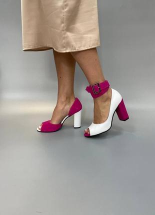Модные туфли женские в разных цветах