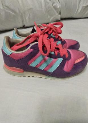 Кроссовки adidas