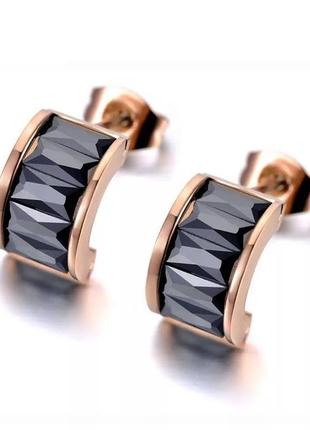 Серьги из медицинской стали с черными фианитами