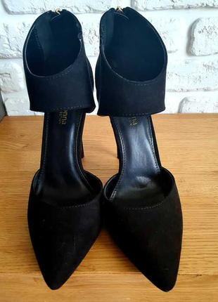 Туфлі човники на шпильці3 фото