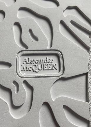 Кроссовки сникерсы alexander mcqueen triple white.8 фото