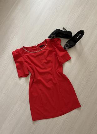 Плаття нарядне рукав ліхтарик червоне2 фото