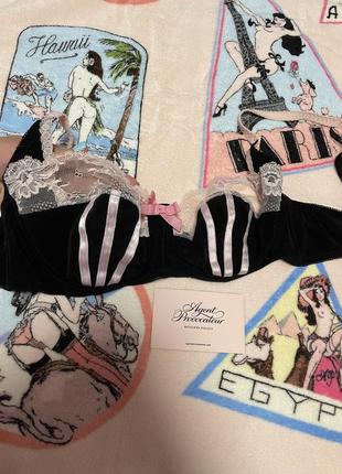 Бюст agent provocateur