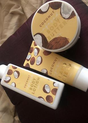 Кокосовий рай! подарунковий набір для тіла з ароматом кокос, крем для рук, тіла і лосьйон