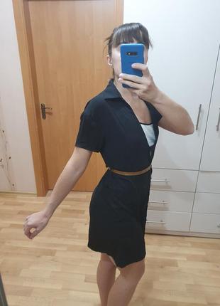 Платье рубашка сукня чёрного цвета на пуговицах короткое1 фото
