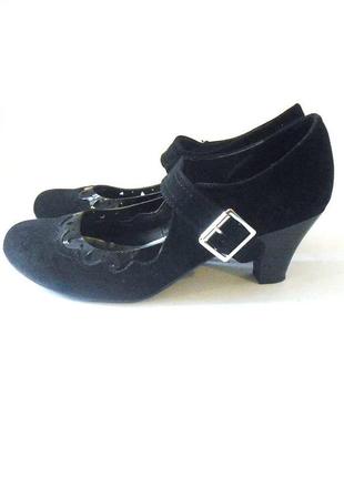 Фірмові туфлі від бренду lilley, р-р 42 код k4232