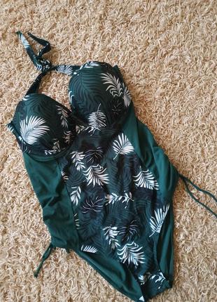 Слитный купальник