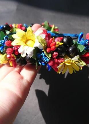 Обруч з квітами з квітами