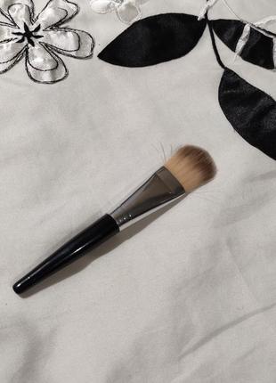 Пензель для тонального крему маски плаский