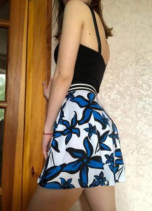 Летняя мини-юбка