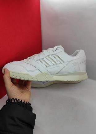 Кросівки adidas originals a. r. trainer cg64655 фото