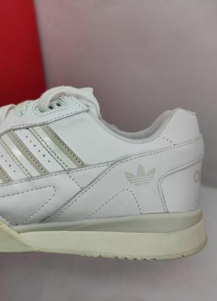 Кросівки adidas originals a. r. trainer cg64657 фото