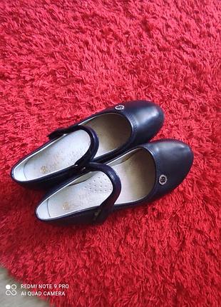 Туфли для девочки