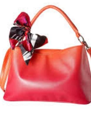 Жіноча сумочка