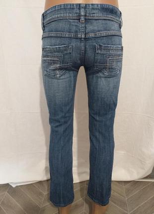 Стрейчеві, бриджі, капрі, джинси.