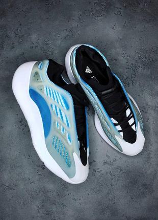 Жіночі кросівки adidas yeezy boost 700 v3 "arzareth"