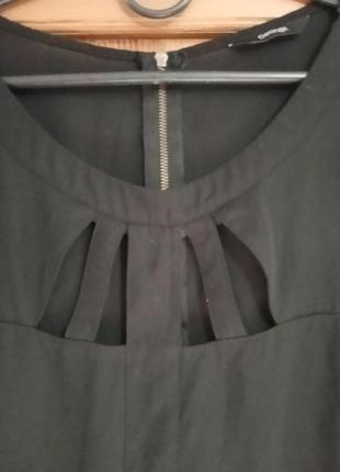 Блуза с красивой отделкой выреза2 фото