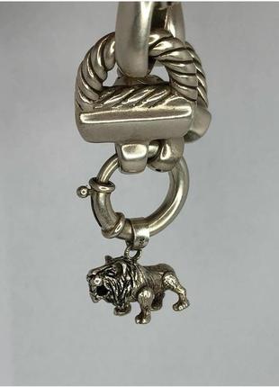 Серебряный кулон лев