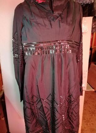 Платье лёгкое