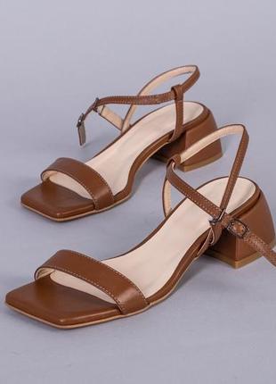 Босоніжки якість шкіра