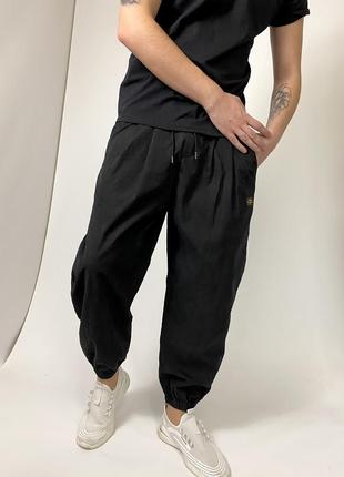 Укорочені чоловічі штани