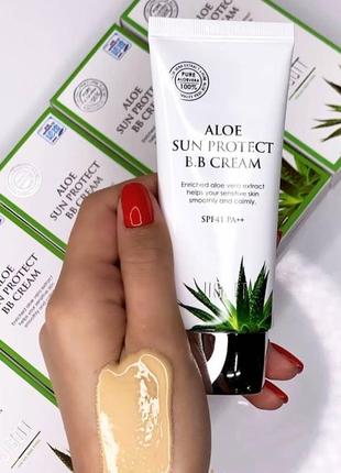 Сонцезахисний вв-крем з алое jigott aloe sun protect bb cream spf41 pa++
