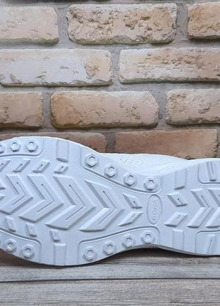 Летние белые женские кроссовки bona 36-41р.3 фото