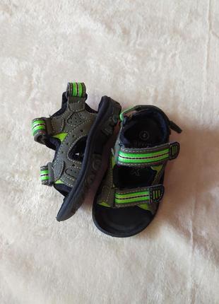 Качественные детские полностью регулируемые сандалии на липучках плотная подошва2 фото