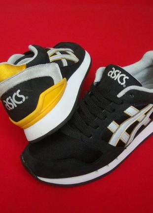Кросівки asics оригінал 40 розмір