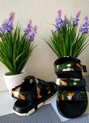 Босоніжки3 фото