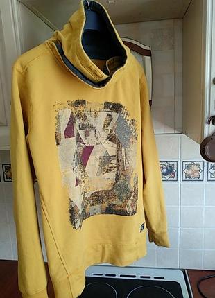 Свитер фирмы carcia jeans.оригинал. 3