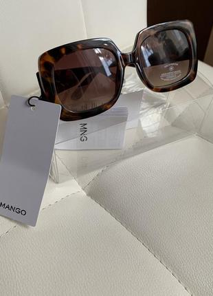 Mango нові з цінником сонцезахисні окуляри 100% захист від уф-променів категорія 37 фото
