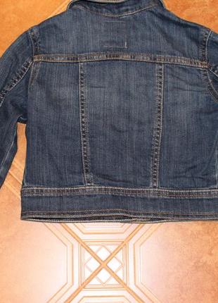 Стильный джинсовая куртка old navy. размер xs, 5-6 лет.5 фото