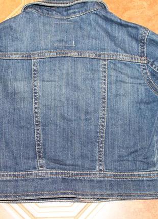 Стильный джинсовая куртка old navy. размер xs, 5-6 лет.4 фото