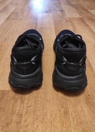 Кроссовки adidas ozweego triple black4 фото